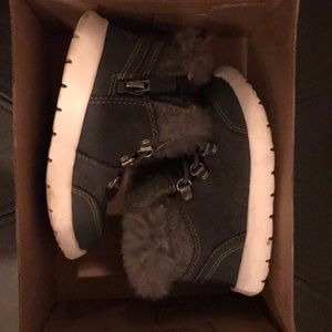 Uggs toddler boots